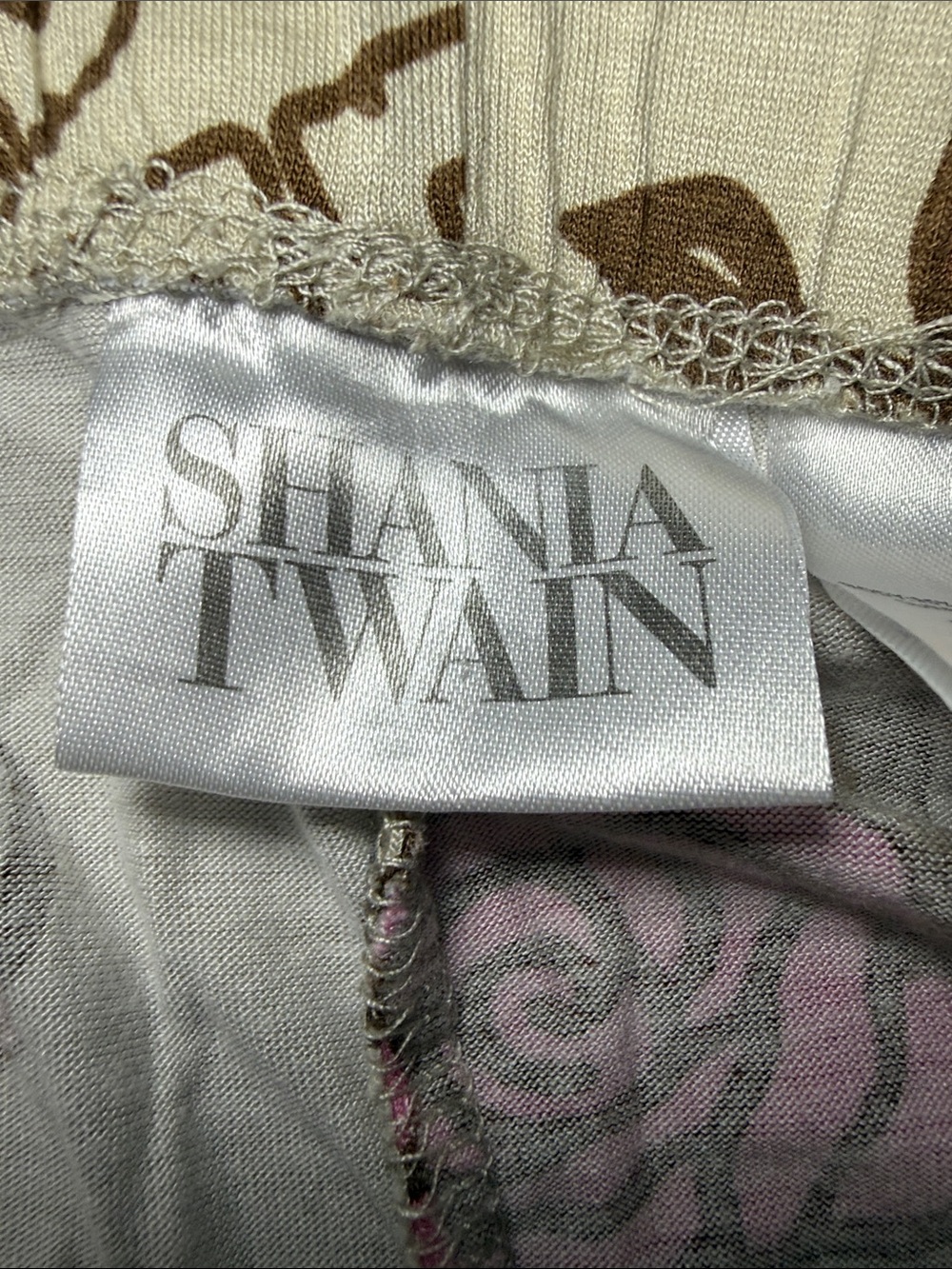 Shania Twain Women's Tank Top & Shorts 2 Piece Pajama Set Size Small Sand - Picture 12 of 13